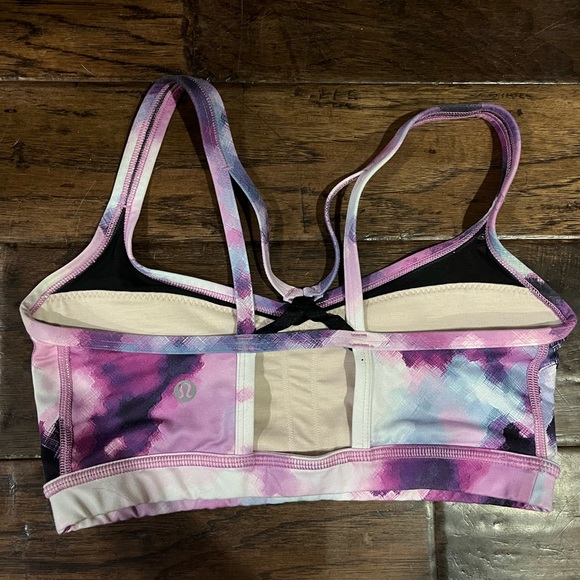 Lululemon Sports Bra - Picture 2 of 5
